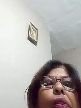 mileesha online show from November 2025 06:29:01 PM