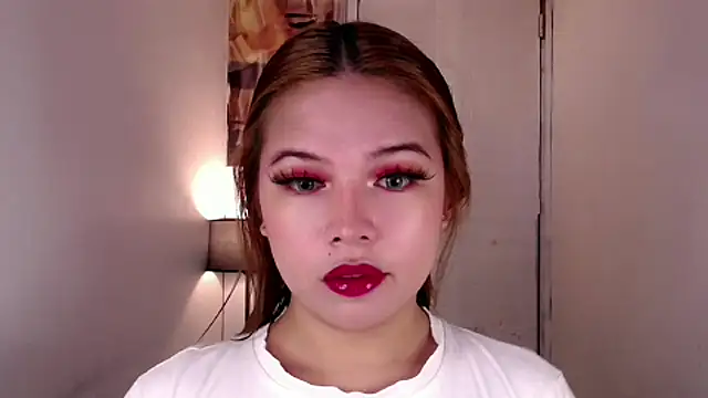 adorabletsforyouxx online show from September 2025 02:28:01 PM