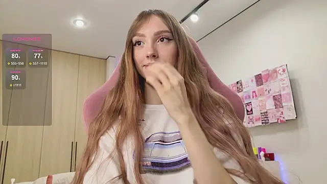 Lunainnk online show from September 2025 02:11:02 AM