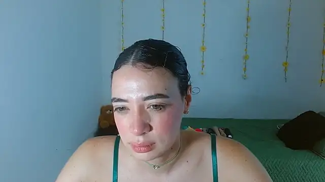 sajecrismaa online show from December 2025 02:35:01 PM