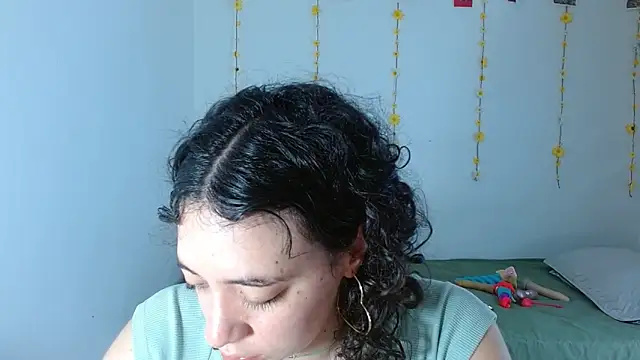 sajecrismaa online show from February 2026 05:38:01 PM