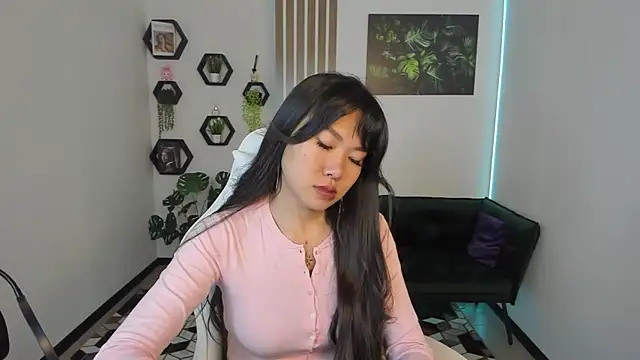 LunaPurrr online show from October 2025 11:13:01 PM