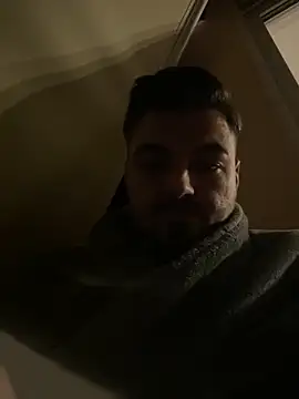 imooLoov online show from November 2025 08:09:01 PM