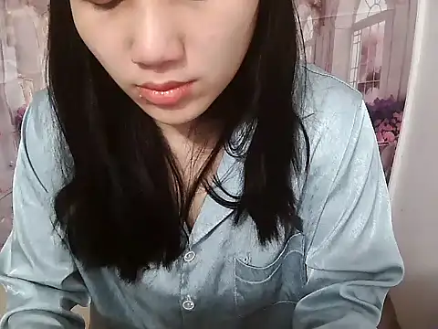 Linda-24 online show from February 2026 12:03:01 AM