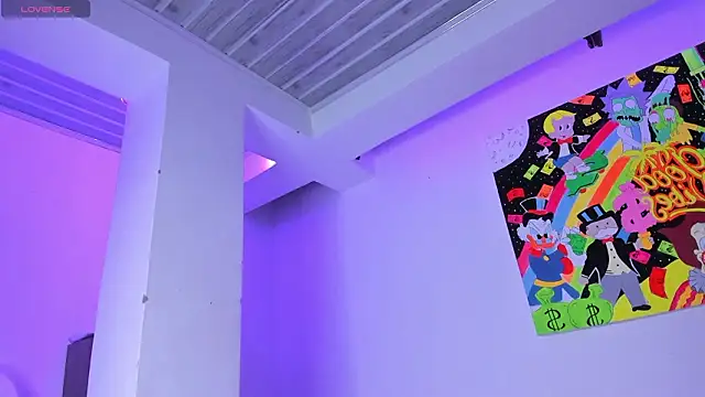 MiaVillalobos online show from February 2026 01:48:02 AM