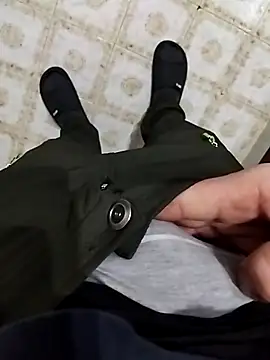 Snapshot of Axelitoc chatting on February 2026 05:40:02 AM Axelitoc online show from February 2026 05:40:02 AM