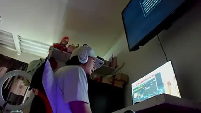 JamesDeker online show from January 2026 04:01:02 PM