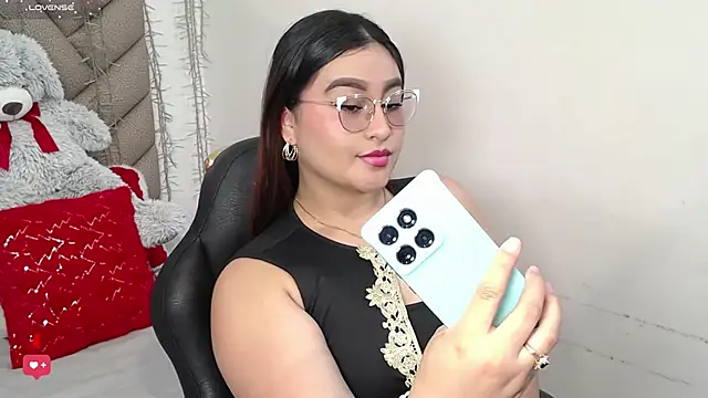 heluejamil online show from January 2026 07:39:01 PM