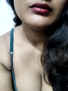 Cute pinkii online show from November 2025 01:46:01 PM