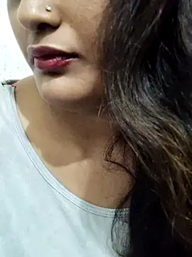 Cute pinkii online show from November 2025 08:30:01 PM