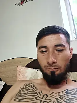 Snapshot of Negrila25 chatting on June 2026 04:38:02 PM Negrila25 online show from June 2026 04:38:02 PM