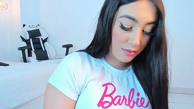 Nina sweetz12 online show from January 2026 06:00:01 PM