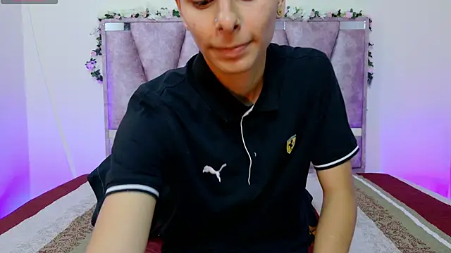 lana and liam  online show from October 2025 10:18:01 AM