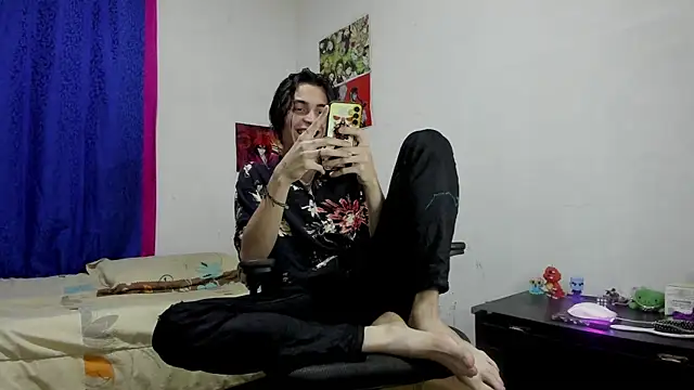 golden ryyan online show from November 2025 12:58:01 AM