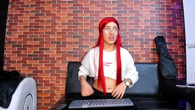 michaelmistress online show from September 2025 05:34:02 PM