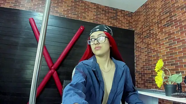 michaelmistress online show from September 2025 11:43:01 AM