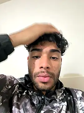 RaphaelDufort online show from November 2025 11:26:01 PM