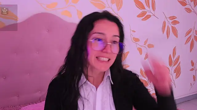 Ginevra esposito online show from February 2026 12:45:01 PM