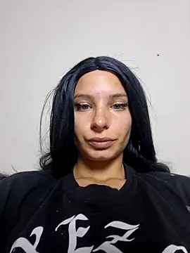 D4ddyslut online show from September 2025 01:01:01 PM