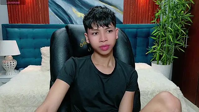 dilan 911 online show from December 2025 06:34:02 PM