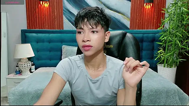 Snapshot of dilan_911 chatting on February 2026 06:33:02 PM dilan 911 online show from February 2026 06:33:02 PM