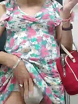 Emily de Carla online show from February 2026 04:38:01 PM