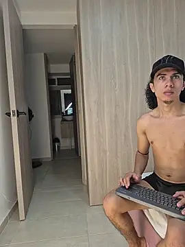 Snapshot of zadders_yb chatting on February 2026 06:45:02 AM zadders yb online show from February 2026 06:45:02 AM