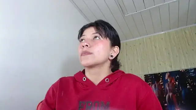 Raven Rouge  online show from September 2025 05:24:01 AM