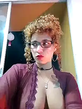 Vikyvoyeur online show from September 2025 01:09:01 AM