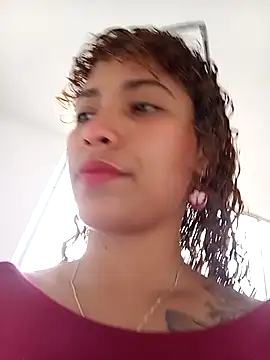 Vikyvoyeur online show from November 2025 08:02:01 PM