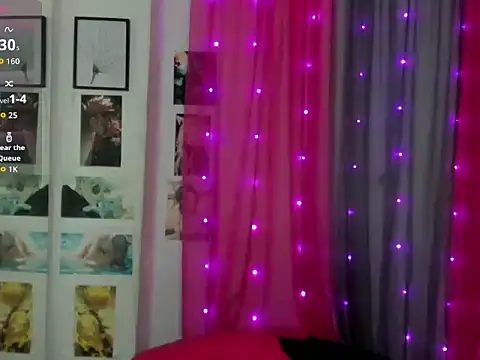 Darkflama1 online show from September 2025 02:44:01 PM