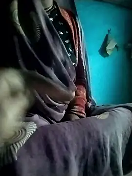 Hot-qwer online show from January 2026 01:16:02 PM