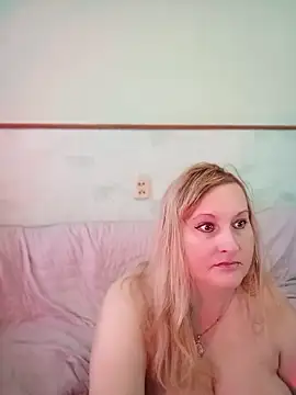 XHelenaX90 online show from February 2026 10:03:02 AM