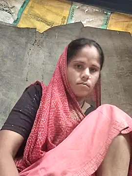 Hot-ilaiy online show from October 2025 01:37:02 AM