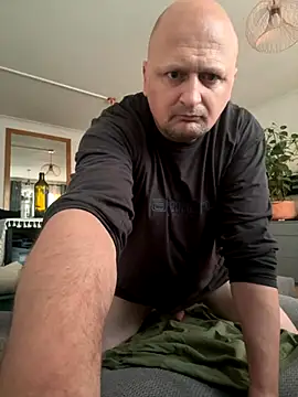 Attila120 online show from November 2025 07:53:01 AM