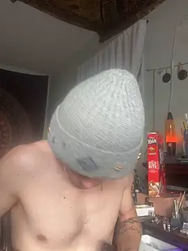 XanderOzzz online show from September 2025 10:21:02 PM