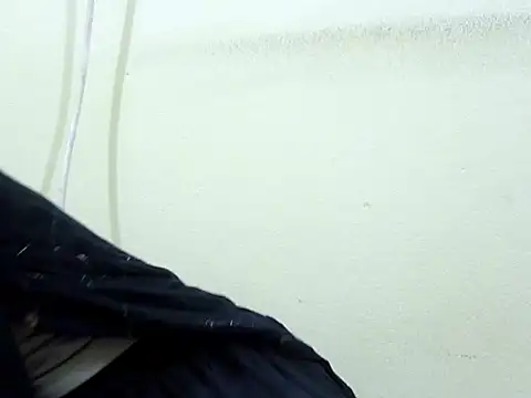 smallcuute online show from December 2025 08:18:02 PM