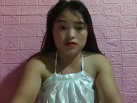 Loc al online show from October 2025 01:43:02 PM