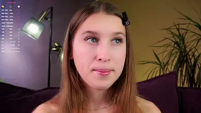 NanaMertins online show from September 2025 01:07:01 AM