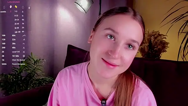 NanaMertins online show from October 2025 01:05:02 AM