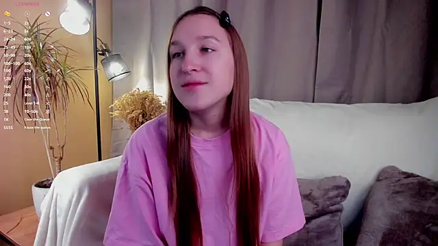 NanaMertins online show from November 2025 01:05:01 AM