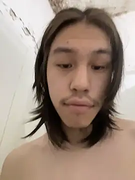 Snapshot of heytherepeoples717 chatting on October 2025 01:47:02 PM heytherepeoples717 online show from October 2025 01:47:02 PM