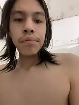 Snapshot of heytherepeoples717 chatting on November 2025 12:58:02 PM heytherepeoples717 online show from November 2025 12:58:02 PM