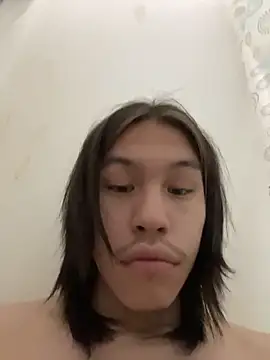 Snapshot of heytherepeoples717 chatting on November 2025 01:44:02 PM heytherepeoples717 online show from November 2025 01:44:02 PM