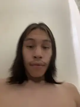 Snapshot of heytherepeoples717 chatting on November 2025 04:38:01 AM heytherepeoples717 online show from November 2025 04:38:01 AM