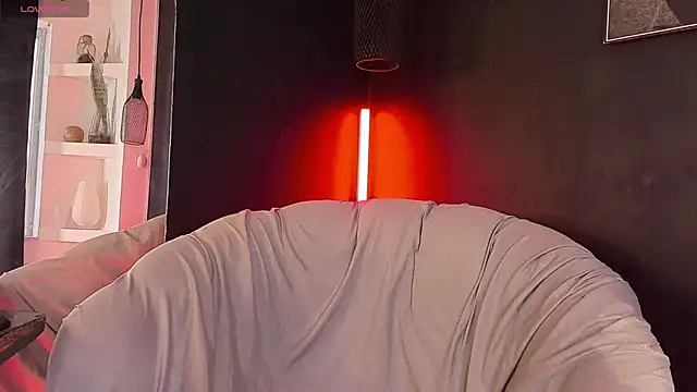 jett savage online show from December 2025 02:36:02 PM