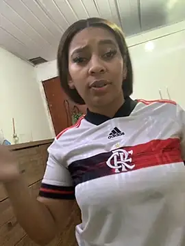 Crisschiavo online show from September 2025 11:54:02 PM