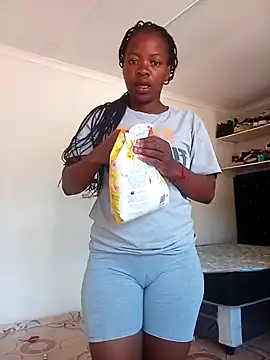 Snapshot of CandyNaynay chatting on February 2026 07:01:02 AM CandyNaynay online show from February 2026 07:01:02 AM