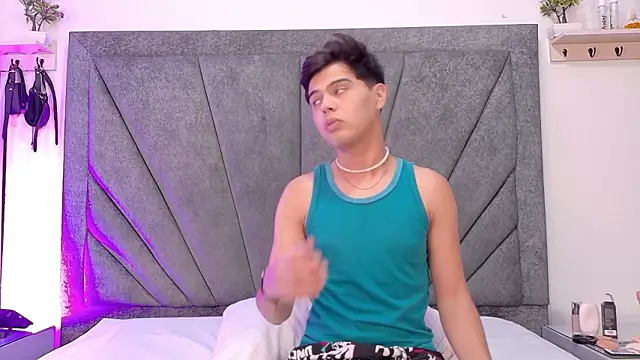 Felipe Cold online show from February 2026 02:21:02 AM