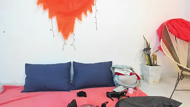  Miaa khalifa  online show from October 2025 12:28:01 PM